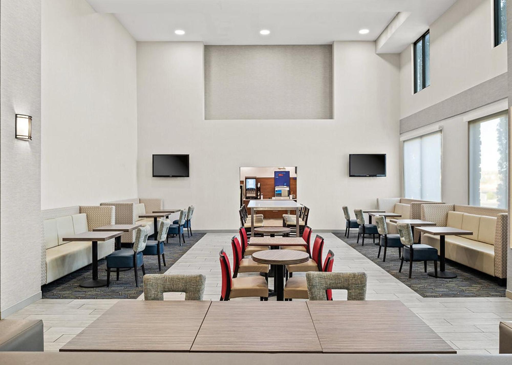 Holiday Inn Express Hotel & Suites Twentynine Palms By Ihg Ngoại thất bức ảnh